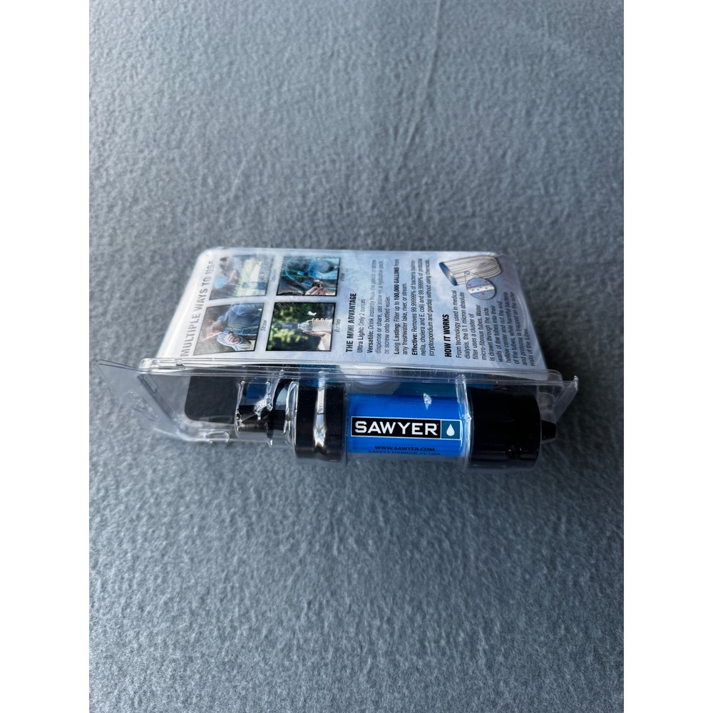 Sawyer Mini Water Filtration System SP128 Blue Portable Camping Hiking Filter
